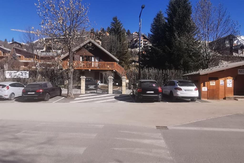 Le Picoulet : Appartement Tout Confort Coeur De Village Allos Exterior photo